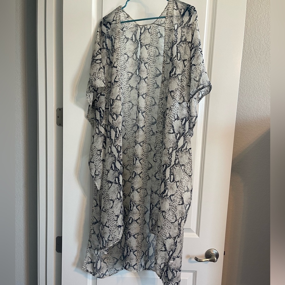 Snake print